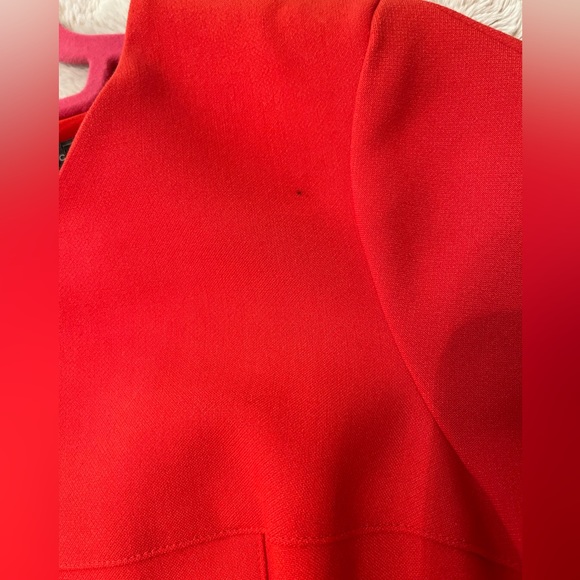 NWT! Brand new BCBGMAXAZRIA Hannah Dress size 4. Color BRGTRED CO (Red) - Picture 8 of 16